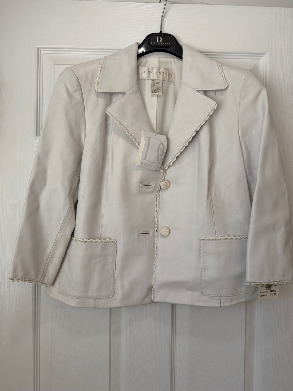 Doncaster White Leather Scalloped Trim Blazer